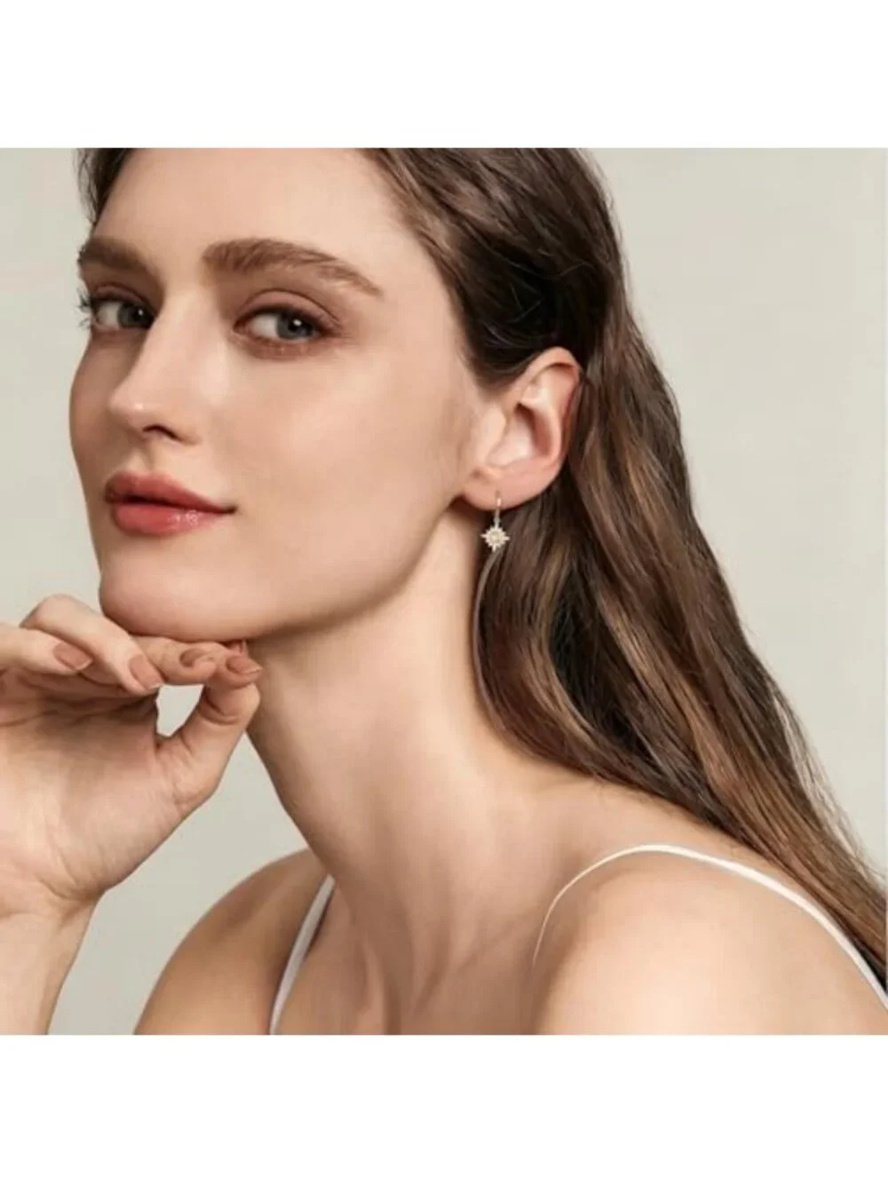 Stylish 14K Gold Drop Earrings for Women - Elegant Sun Design, Perfect Gift!